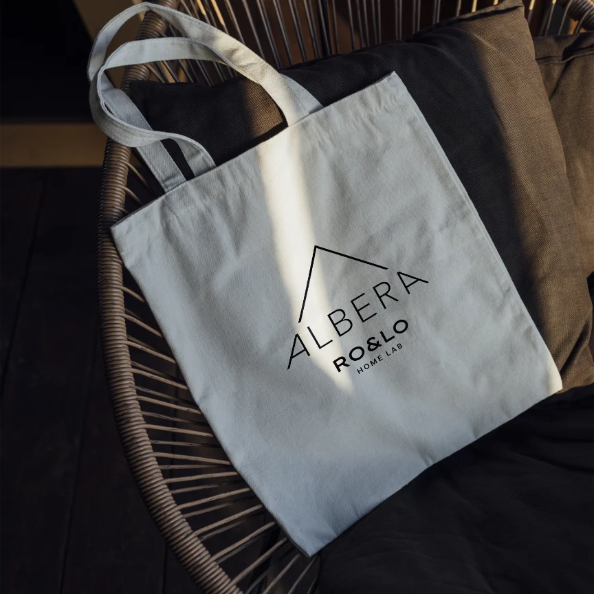 Aplicación de la marca Albera en bolsa